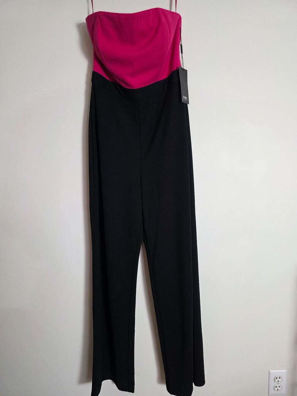 White House Black Market Strples C1rblock Jumpsuit Size 4 Hollywood Pink Black